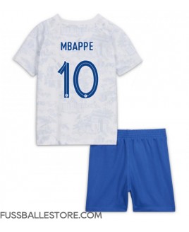 Günstige Frankreich Kylian Mbappe #10 Auswärts Trikotsatzt Kinder WM 2022 Kurzarm (+ Kurze Hosen)